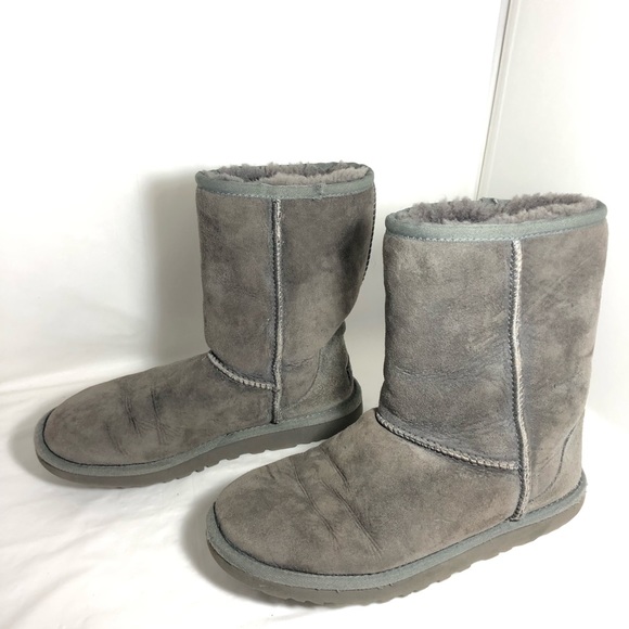 UGG Australia 5825 Women GRAY SUEDE Boots SZ 6 - Picture 4 of 8